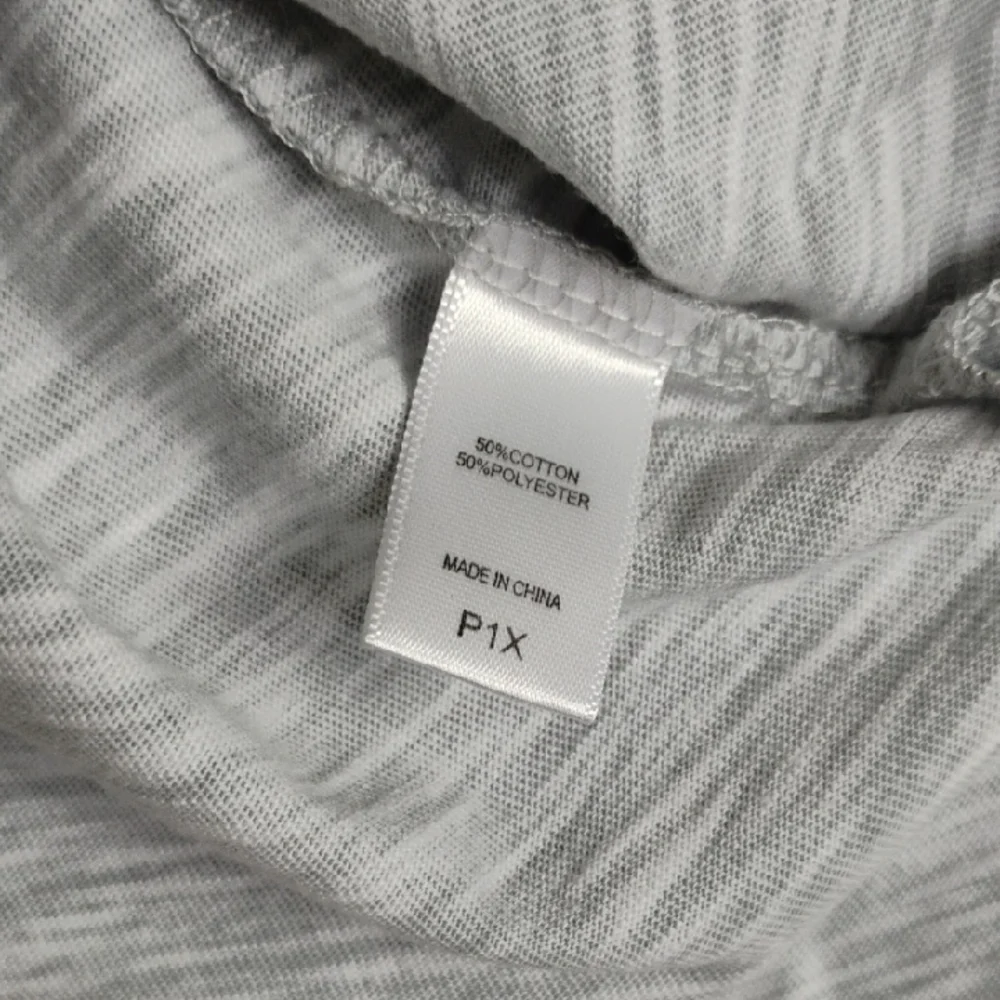 Muk Luks Light Heathered Gray V-Neck Activewear T-Shirt Plus Size P1X Athleisure - Picture 7 of 9